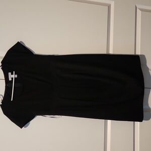 LIZ Lange Maternity Dress